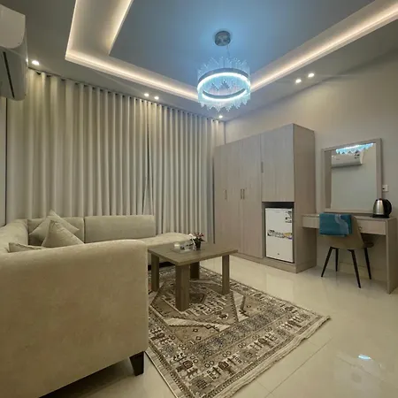 شقق فندقيه فاخره بتصمم عصري ودخول ذاتي Jeddah Exterior photo