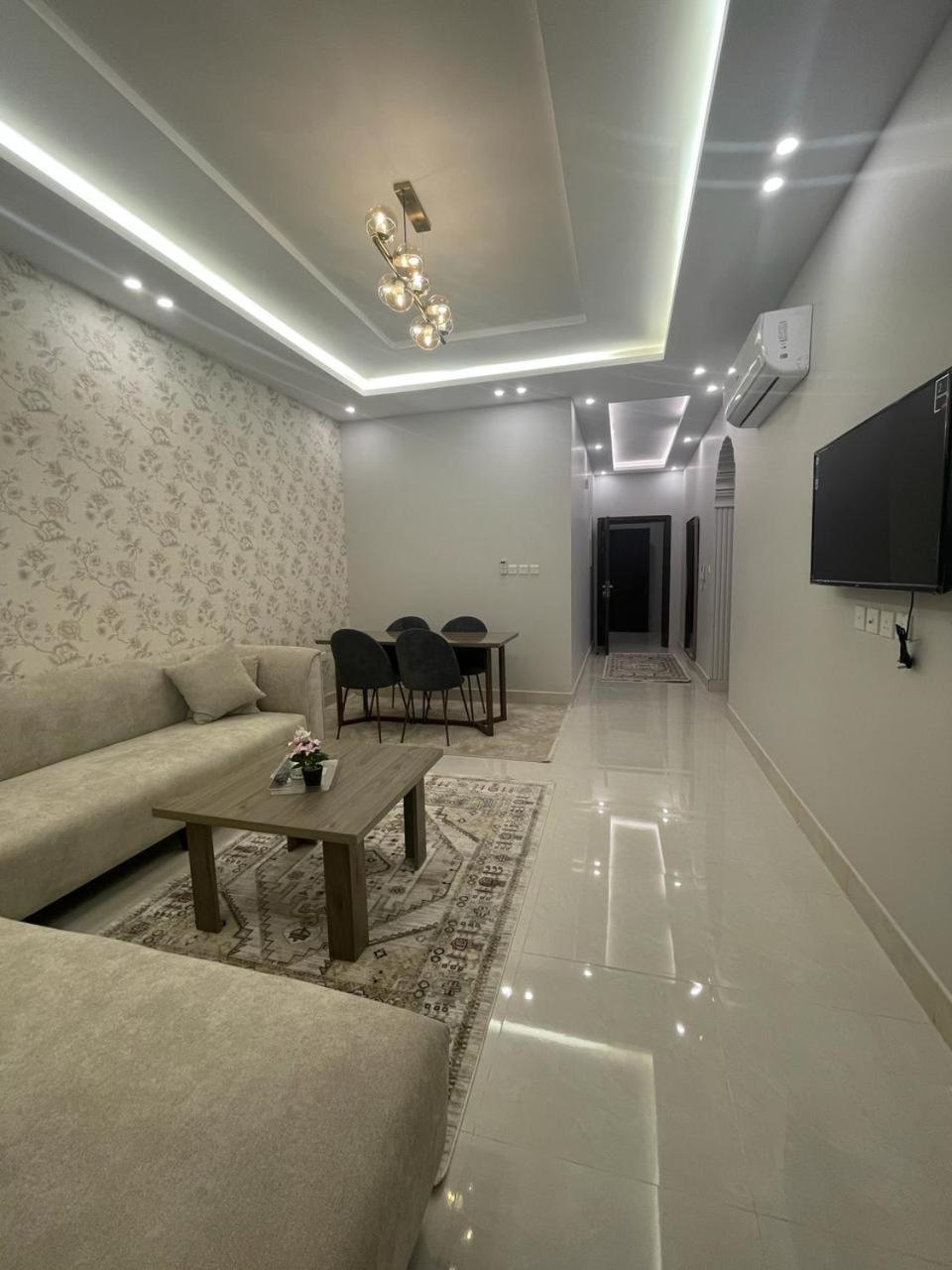 Apartment فندقيه فاخره بتصمم عصري ودخول ذاتي Jeddah