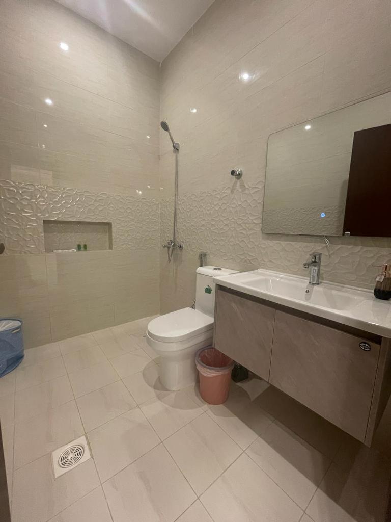 Apartment فندقيه فاخره بتصمم عصري ودخول ذاتي