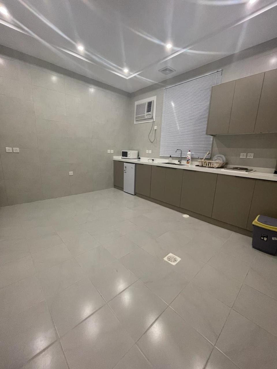 Apartment فندقيه فاخره بتصمم عصري ودخول ذاتي Jeddah